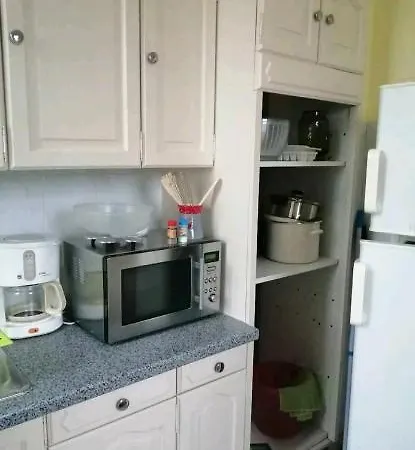 Apartment Appartement F3 2Eme Etage Sans Ascenseur