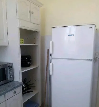 Appartement F3 2Eme Etage Sans Ascenseur Apartment *